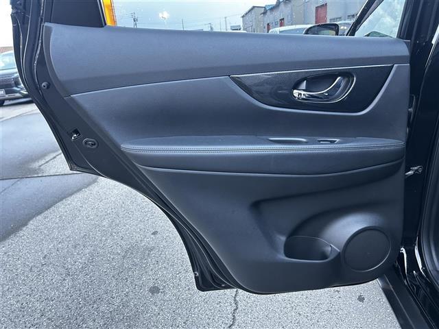 エクストレイル 20Xt エマージェンシーブレーキパッケージ 純正ナビ アラウンドビューモニター フルセグTV 前席シートヒーター パワーバックドア コーナーセンサー プッシュスタート スマートキー ETC(33枚目)