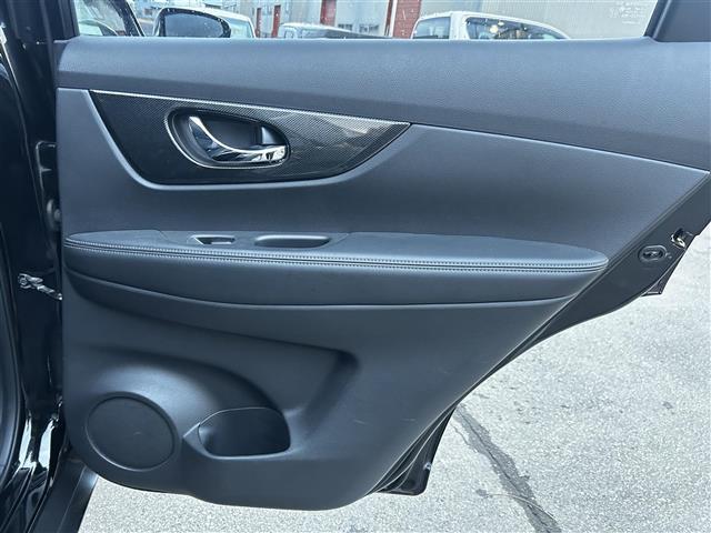 エクストレイル 20Xt エマージェンシーブレーキパッケージ 純正ナビ アラウンドビューモニター フルセグTV 前席シートヒーター パワーバックドア コーナーセンサー プッシュスタート スマートキー ETC(34枚目)