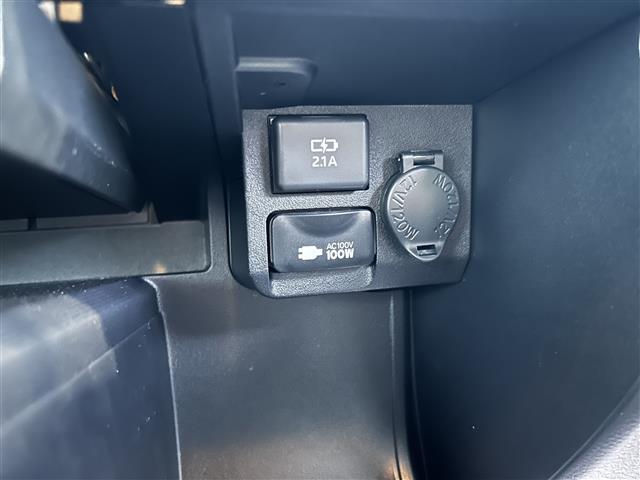 プロボックス F オートマチックハイビーム オートライト 100V電源 フォグランプ バックカメラ フロアマット ETC(16枚目)