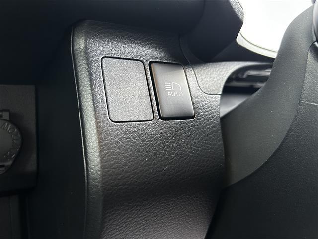 プロボックス F オートマチックハイビーム オートライト 100V電源 フォグランプ バックカメラ フロアマット ETC(18枚目)