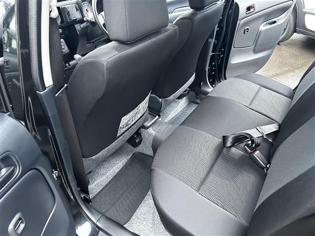 プロボックス F オートマチックハイビーム オートライト 100V電源 フォグランプ バックカメラ フロアマット ETC(28枚目)