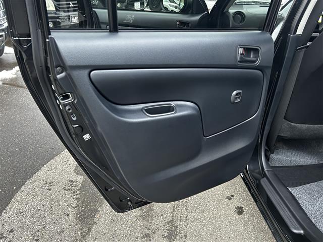 プロボックス F オートマチックハイビーム オートライト 100V電源 フォグランプ バックカメラ フロアマット ETC(38枚目)