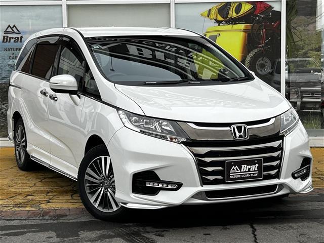 オデッセイ アブソルート・ホンダセンシング　ワンオーナー　純正９インチプレミアムインターナビ　バックカメラ　フルセグＴＶ　フリップダウンモニター　両側パワースライドドア　運転席パワーシート　純正エンジンスターター（3枚目）