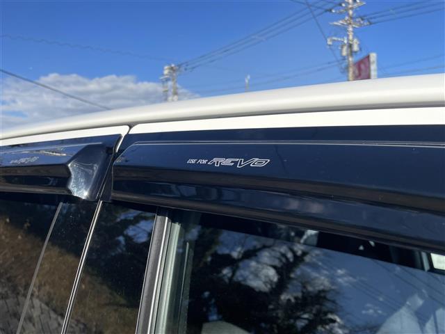 ハイラックス Ｚ　ブラックラリーエディション　ワンオーナーブラックラリーＥＤ専用　１８ｉｎＡＷ（ブラック塗装）＋ホワイトレタータイヤ　ＲＥＶＯトノカバー　ＲＥＶＯドアバイザー　純正ディーラーオプションメモリナビ　フルセグＴＶ　バックカメラ（32枚目）