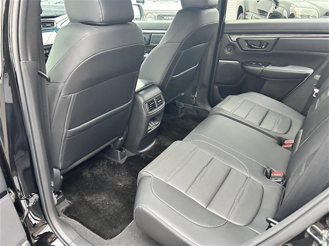 ＣＲ－Ｖハイブリッド ｅ：ＨＥＶ　ＥＸ・ブラックエディション　ホンダ純正ナビ　バックカメラ　フルセグＴＶ　電動パノラミックサンルーフ　ハンズフリーアクセスパワーテールゲート　レザーシート　前席パワーシート　全席シートヒーター　ステアリングヒーター　ＥＴＣ２．０（29枚目）