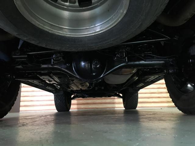 SSR-Xリミテッド 切替4WD 2インチリフトUP MKW18インチAW BFグッドリッチATタイヤ グリル・リヤガーニッシュ・リヤエンブレムをセミグロスブラック 黒革調シートカバー 4本出しマフラー ウィンカーミラー(51枚目)