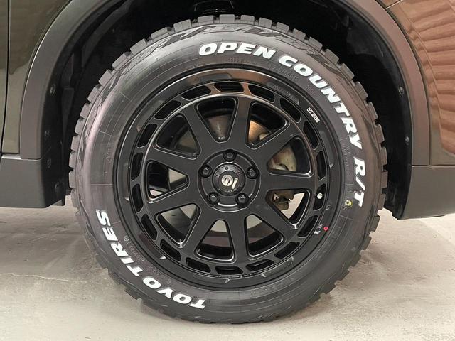 エクストレイル ２０Ｘ　エマージェンシーブレーキパッケージ　純正ナビ、全方位カメラ、シートヒーター、ＴＯＹＯオープンカントリータイヤ、ＯＺスパルコグラベルアルミ、純正フロアマット、フロントフォグランプ、クルーズコントロール（10枚目）