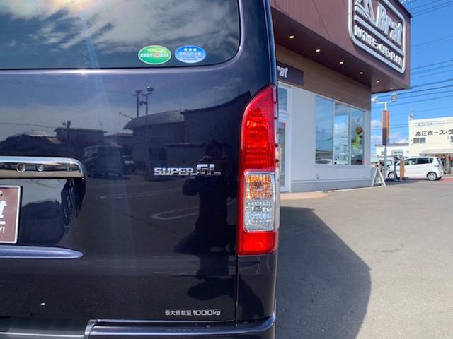 スーパーGL ダークプライム 4WD LSD ワンオーナー 寒冷地仕様 禁煙車 ローダウン 荷室フローリング調フロア 両側パワスラ リアヒータ カーボン調ステップカバー ハーフレザーシート KENWOODナビ フルセグ ドラレコ(31枚目)