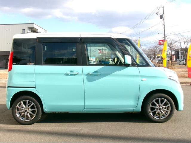 フレアワゴン ＸＳ　４ＷＤ　衝突被害軽減ブレーキ　純正エンジンスターター　車線逸脱警報　クリアランスソナー　両側パワースライド　プッシュスタート　横滑り防止装置　シートヒーター　バックカメラ　スマートキー　ＥＴＣ（6枚目）