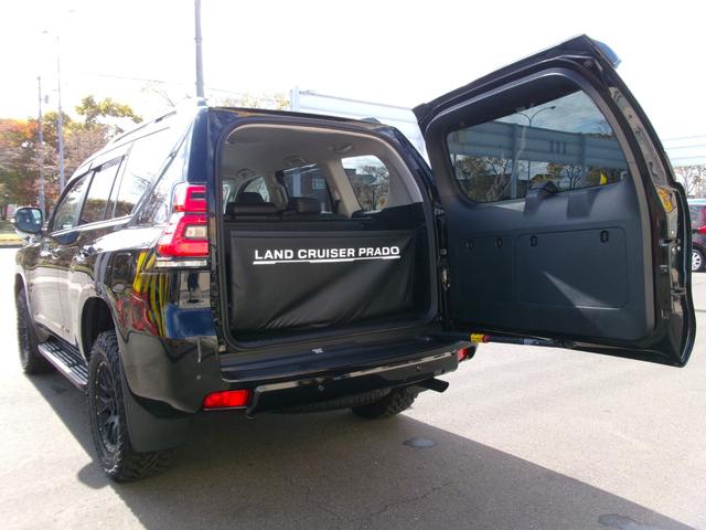 ランドクルーザープラド ＴＸ　Ｌパッケージ　マットブラックエディション　４ＷＤ　衝突被害軽減ブレーキ　純正ドライブレコーダー　アダプティブクルーズコントロール　ブラックレザーシート　前席パワーシート　オートハイビーム　ヘッドライトウォッシャー　シートヒーター（36枚目）