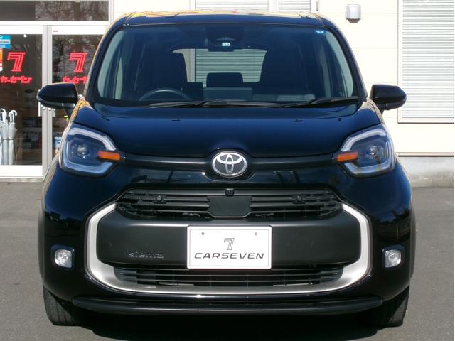 シエンタ ハイブリッドＺ　４ＷＤ　衝突被害軽減ブレーキ　オートクルーズコントロール　寒冷地仕様　パノラミックビューモニター　ブラインドスポットモニター　オートハイビーム　横滑り防止装置　ＵＳＢ－Ｃ　スペアキー　ＥＴＣ（3枚目）