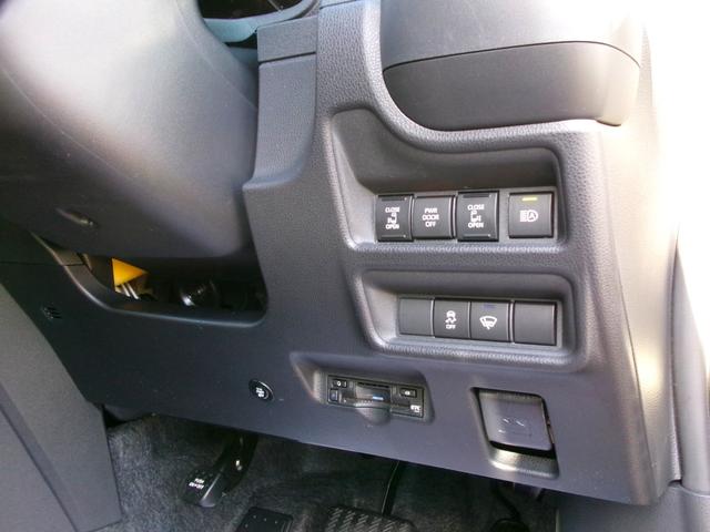 シエンタ ハイブリッドＺ　４ＷＤ　衝突被害軽減ブレーキ　オートクルーズコントロール　寒冷地仕様　パノラミックビューモニター　ブラインドスポットモニター　オートハイビーム　横滑り防止装置　ＵＳＢ－Ｃ　スペアキー　ＥＴＣ（25枚目）