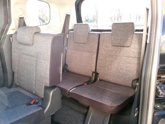 シエンタ ハイブリッドＺ　４ＷＤ　衝突被害軽減ブレーキ　オートクルーズコントロール　寒冷地仕様　パノラミックビューモニター　ブラインドスポットモニター　オートハイビーム　横滑り防止装置　ＵＳＢ－Ｃ　スペアキー　ＥＴＣ（35枚目）