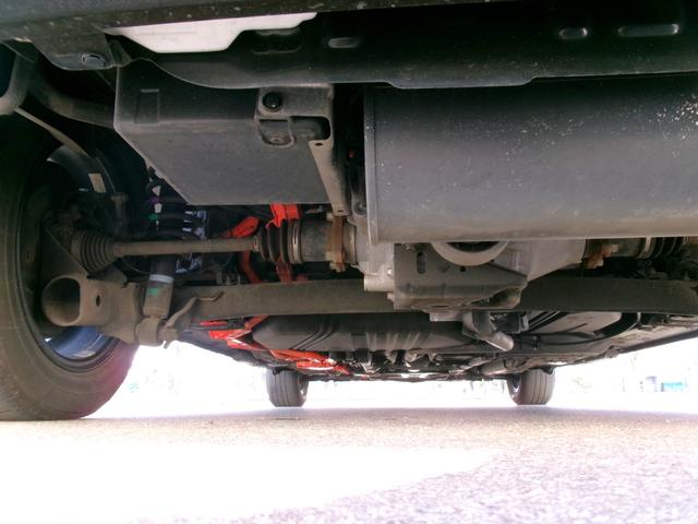 シエンタ ハイブリッドＺ　４ＷＤ　衝突被害軽減ブレーキ　オートクルーズコントロール　寒冷地仕様　パノラミックビューモニター　ブラインドスポットモニター　オートハイビーム　横滑り防止装置　ＵＳＢ－Ｃ　スペアキー　ＥＴＣ（42枚目）