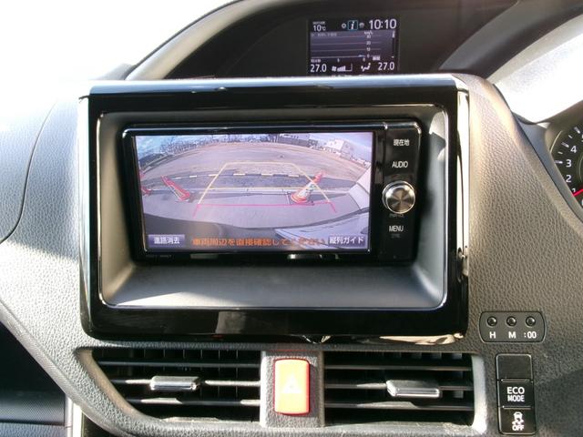 ヴォクシー ＺＳ　煌　４ＷＤ　衝突被害軽減ブレーキ　純正エンジンスターター　レーン逸脱警報　クルーズコントロール　横滑り防止装置　寒冷地仕様　オートハイビーム　両側パワースライドドア　ＥＴＣ　アイドリングストップ　スペアキ（15枚目）