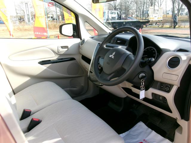 ｅＫワゴン Ｍ　４ＷＤ　エンジンスターター　アイドリングストップ　フルセグナビ　Ｂｌｕｅｔｏｏｔｈ　シートヒーター　電動格納ミラー（10枚目）