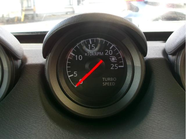 フェアレディＺ ニスモ　専用１９インチＲＡＹＳ製鍛造ホイール　ステルスグレーＩＩ　純正ドライブレコーダー　クルーズコントロール　パドルシフト　横滑り防止装置　ニスモレカロシート　純正ナビ　ＴＶ　バックカメラ　ＢＯＳＥスピーカ（21枚目）