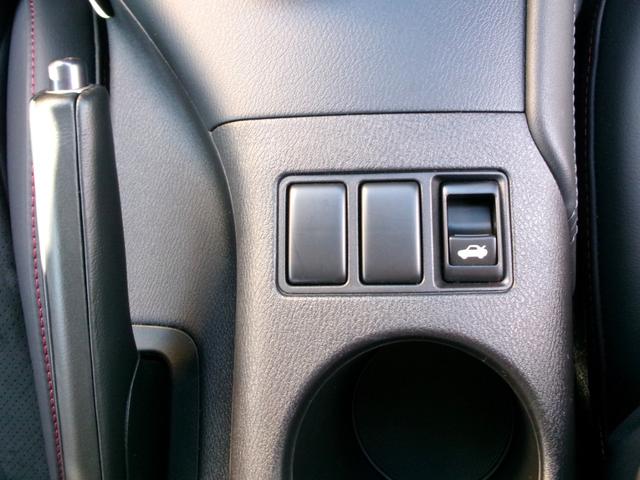 フェアレディＺ ニスモ　専用１９インチＲＡＹＳ製鍛造ホイール　ステルスグレーＩＩ　純正ドライブレコーダー　クルーズコントロール　パドルシフト　横滑り防止装置　ニスモレカロシート　純正ナビ　ＴＶ　バックカメラ　ＢＯＳＥスピーカ（28枚目）