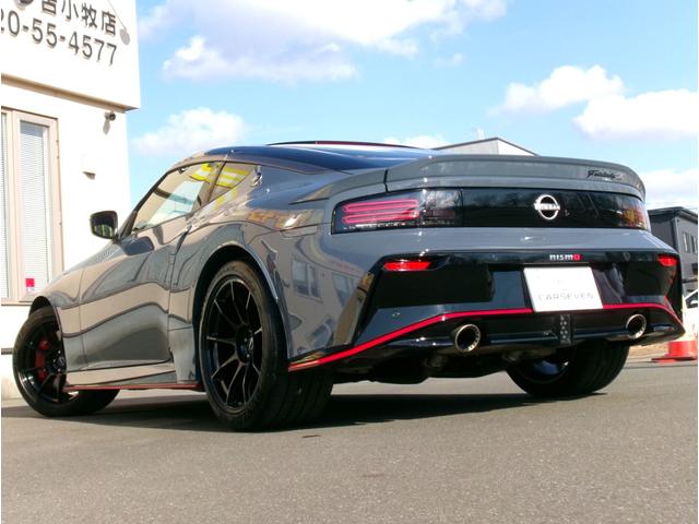 フェアレディＺ ニスモ　専用１９インチＲＡＹＳ製鍛造ホイール　ステルスグレーＩＩ　純正ドライブレコーダー　クルーズコントロール　パドルシフト　横滑り防止装置　ニスモレカロシート　純正ナビ　ＴＶ　バックカメラ　ＢＯＳＥスピーカ（38枚目）