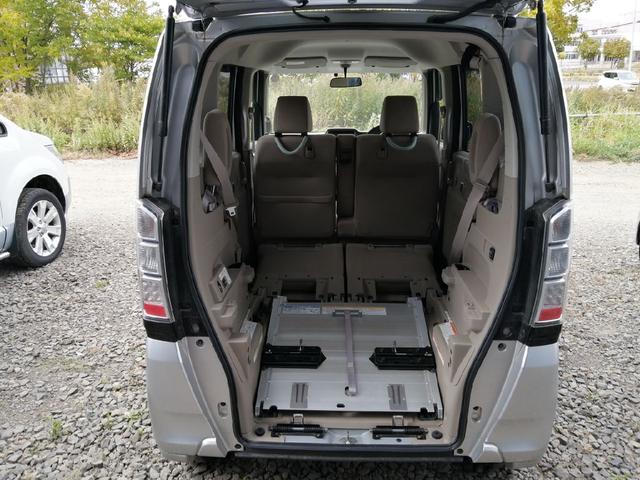 Ｎ－ＢＯＸ＋ Ｇ　車いすスロープ・電動ウインチ　４ＷＤ　福祉車輌　ＥＴＣ　バックカメラ　両側スライドドア　ＴＶ　キーレスエントリー　電動格納ミラー　ベンチシート　ＣＶＴ　ＡＢＳ　ＥＳＣ　アルミホイール（20枚目）