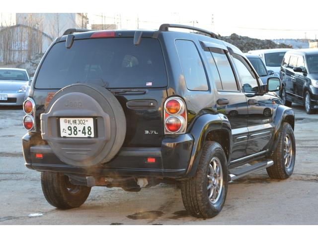 リミテッド 4WD 修復歴無し(3枚目)