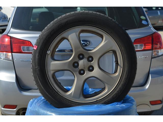 2.5i 4WD ナビ 夏冬タイヤ付(20枚目)