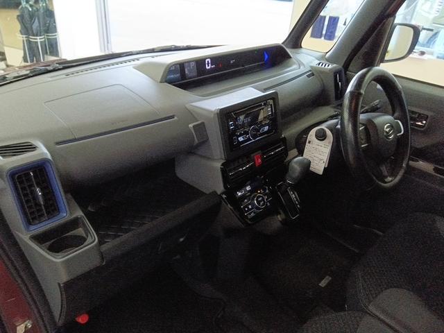 タント カスタムＸ　ＡＢＳ　スマートアシスト　パワースライドドア　エコアイドル　スマートキー　ワンオーナー車　Ｓヒーター　盗難防止装置　サイドエアバッグ　ＥＴＣ　パークセンサー　横滑防止　ＬＥＤ　ＵＳＢポート　４ＷＤ（8枚目）