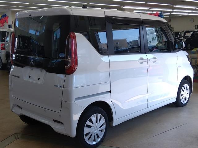 ｅＫスペース Ｍ　ナビＴＶ　ＡＢＳ　衝突軽減ブレーキ　アイドリングＳＴＯＰ　スマートキー　４ＷＤ（4枚目）