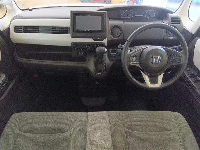 Ｎ－ＢＯＸ Ｌ・ターボ　後期型　４ＷＤ　後期型　衝突軽減ブレーキ　Ｂｌｕｅｔｏｏｔｈ　社外ナビＴＶ　両側パワースライドドア　ＥＴＣ　シートヒータ　スマートキー　アイドリングストップ　誤発進抑制装置　サイド，カーテンエアバッグ（2枚目）