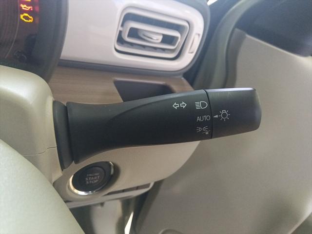 アルトラパン X 4WD 衝突軽減ブレーキ スマートキー 禁煙車 シートヒーター ミラーヒーター アイドリングストップ LEDヘッドライト ABS 純正アルミホイール 誤発進抑制装置 横滑り防止装置(19枚目)