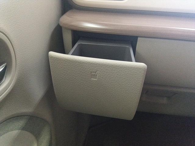 アルトラパン X 4WD 衝突軽減ブレーキ スマートキー 禁煙車 シートヒーター ミラーヒーター アイドリングストップ LEDヘッドライト ABS 純正アルミホイール 誤発進抑制装置 横滑り防止装置(25枚目)