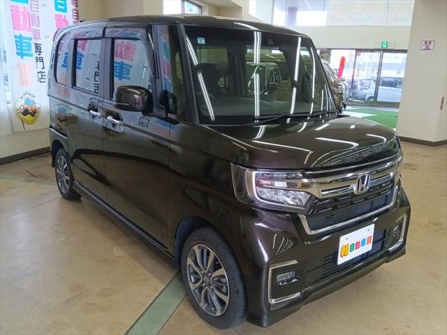 Ｎ－ＢＯＸ Ｌ　後期型　４ＷＤ　衝突軽減ブレーキ　Ｂｌｕｅｔｏｏｔｈ　バックカメラ　ドライブレコーダー　純正ナビＴＶ　片側電動ドア　シートヒーター　スマートキー　ミラーヒーター　誤発進抑制装置　クルーズコントロール（4枚目）