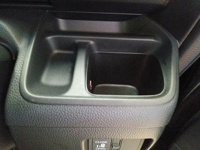 Ｎ－ＢＯＸ Ｌ　後期型　４ＷＤ　衝突軽減ブレーキ　Ｂｌｕｅｔｏｏｔｈ　バックカメラ　ドライブレコーダー　純正ナビＴＶ　片側電動ドア　シートヒーター　スマートキー　ミラーヒーター　誤発進抑制装置　クルーズコントロール（31枚目）