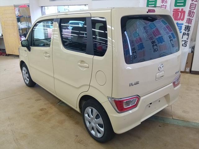 フレア ハイブリッドＸＧ　４ＷＤ　衝突軽減ブレーキ　Ｂｌｕｅｔｏｏｔｈ　バックカメラ　ドライブレコーダー　ＥＴＣ　シート・ミラーヒーター　Ｗ・サイド・カーテンエアバッグ　誤発進抑制装置　横滑り防止装置　アイドリングストップ（5枚目）