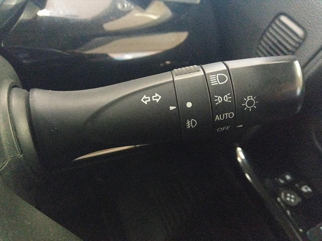 スペーシアカスタム ハイブリッドXS 4WD 衝突軽減ブレーキ Bluetooth 社外ナビTV 両側パワースライドドア シート・ミラーヒーター 誤発進抑制装置 横滑り防止装置 W・サイドエアバッグ ABS スマートキー プッシュスタート(20枚目)