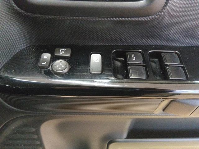 スペーシアカスタム ハイブリッドXS 4WD 衝突軽減ブレーキ Bluetooth 社外ナビTV 両側パワースライドドア シート・ミラーヒーター 誤発進抑制装置 横滑り防止装置 W・サイドエアバッグ ABS スマートキー プッシュスタート(25枚目)