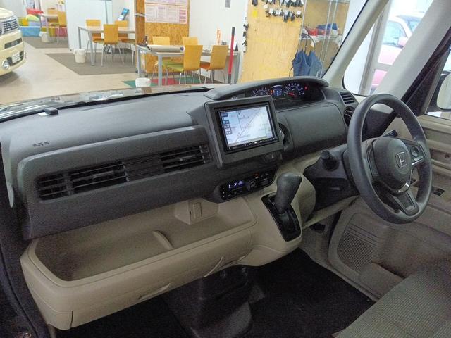 Ｎ－ＢＯＸ Ｇ　４ＷＤ　Ｂｌｕｅｔｏｏｔｈ　ドラレコ　社外ナビＴＶ　ＥＴＣ　シート・ドアミラーヒーター　禁煙車　ＬＥＤヘッドライト　横滑り防止装置　パワステ　Ｗエアバック　ＣＤ　アイドリングストップ　スマートキー（9枚目）