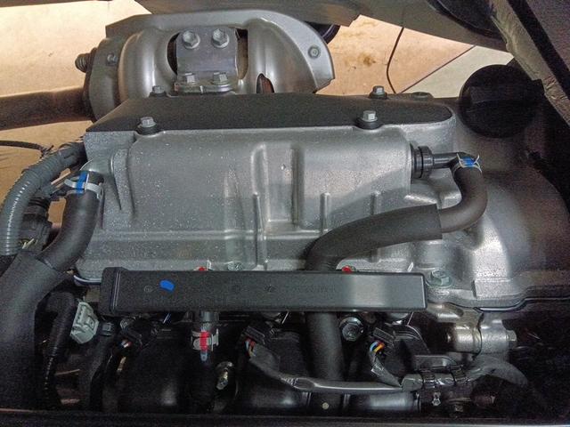 エブリイ 　届出済未使用車　４ＷＤ　衝突軽減ブレーキ　シートヒーター　ミラーヒーター　キーレス　アイドリングストップ　ＬＥＤヘッドライト　誤発進抑制装置　横滑り防止装置　ＡＢＳ　フル装備　Ｗエアバッグ（8枚目）