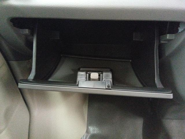 エブリイ 　届出済未使用車　４ＷＤ　衝突軽減ブレーキ　シートヒーター　ミラーヒーター　キーレス　アイドリングストップ　ＬＥＤヘッドライト　誤発進抑制装置　横滑り防止装置　ＡＢＳ　フル装備　Ｗエアバッグ（27枚目）