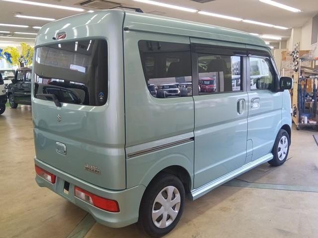 エブリイワゴン ＪＰターボ　４ＷＤ　衝突軽減ブレーキ　バックカメラ　ドラレコ　社外ナビＴＶ　ＥＴＣ　シートヒーター　横滑り防止装置　Ｗエアバック　スマートキー　プッシュスタート　パワステ　エアコン　ＡＢＳ　盗難警報装置　ＵＳＢ（3枚目）