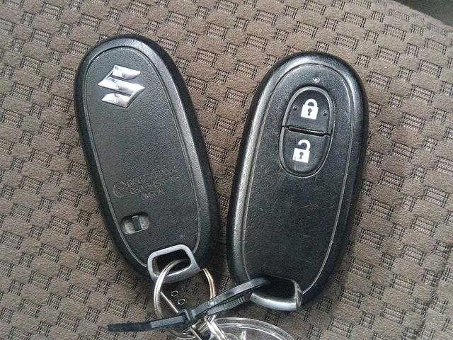 エブリイワゴン ＪＰターボ　４ＷＤ　衝突軽減ブレーキ　バックカメラ　ドラレコ　社外ナビＴＶ　ＥＴＣ　シートヒーター　横滑り防止装置　Ｗエアバック　スマートキー　プッシュスタート　パワステ　エアコン　ＡＢＳ　盗難警報装置　ＵＳＢ（17枚目）