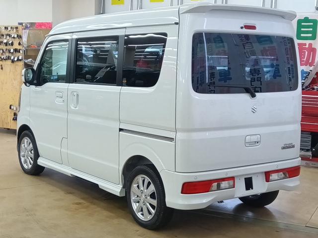 エブリイワゴン ＰＺターボスペシャル　ハイルーフ　届出済未使用車　４ＷＤ　衝突軽減ブレーキ　両側パワースライドドア　スマートキー　アイドリングストップ　シートヒーター　ミラーヒーター　純正アルミホイール　誤発進抑制装置　横滑り防止装置（5枚目）