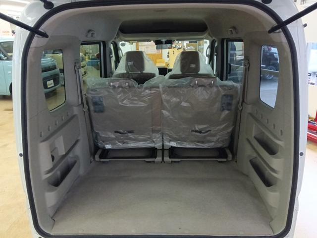 エブリイワゴン ＰＺターボスペシャル　ハイルーフ　届出済未使用車　４ＷＤ　衝突軽減ブレーキ　両側パワースライドドア　スマートキー　アイドリングストップ　シートヒーター　ミラーヒーター　純正アルミホイール　誤発進抑制装置　横滑り防止装置（13枚目）