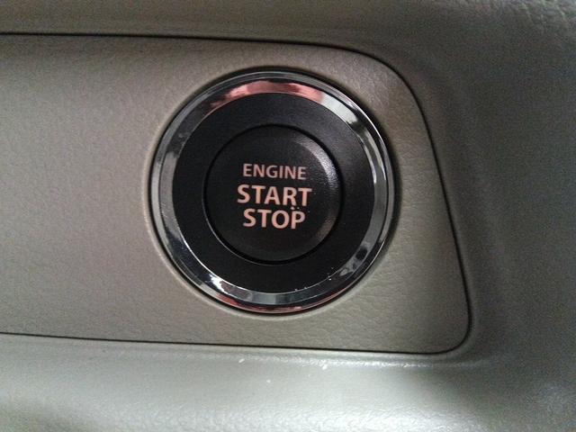 エブリイワゴン ＰＺターボスペシャル　ハイルーフ　届出済未使用車　４ＷＤ　衝突軽減ブレーキ　両側パワースライドドア　スマートキー　アイドリングストップ　シートヒーター　ミラーヒーター　純正アルミホイール　誤発進抑制装置　横滑り防止装置（19枚目）