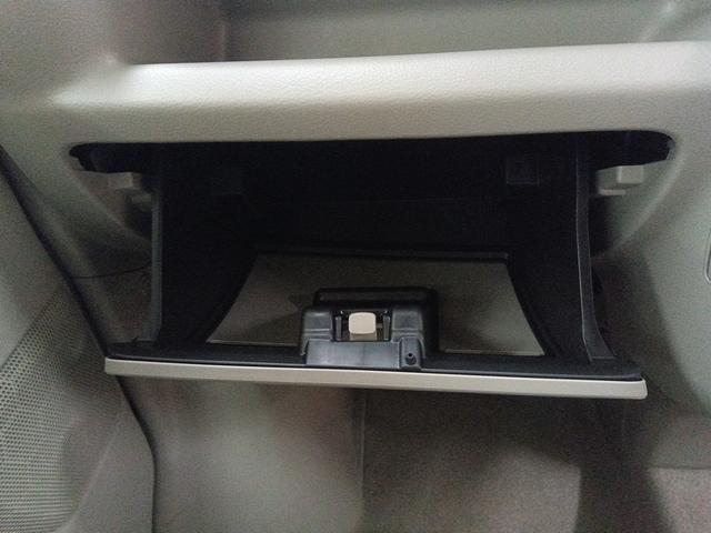 エブリイワゴン ＰＺターボスペシャル　ハイルーフ　届出済未使用車　４ＷＤ　衝突軽減ブレーキ　両側パワースライドドア　スマートキー　アイドリングストップ　シートヒーター　ミラーヒーター　純正アルミホイール　誤発進抑制装置　横滑り防止装置（26枚目）