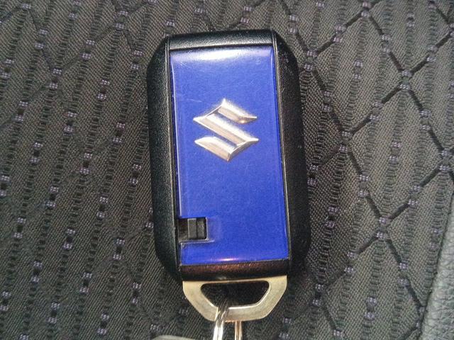 スペーシアカスタム ハイブリッドＸＳ　後期型　４ＷＤ　衝突軽減ブレーキ　Ｂｌｕｅｔｏｏｔｈ　バックカメラ　ドラレコ　社外ナビ　両側パワースライドドア　電動ミラー　車線逸脱　スマキー　禁煙　アイドルストップ　シートＨ　ＬＥＤヘッドライト（16枚目）