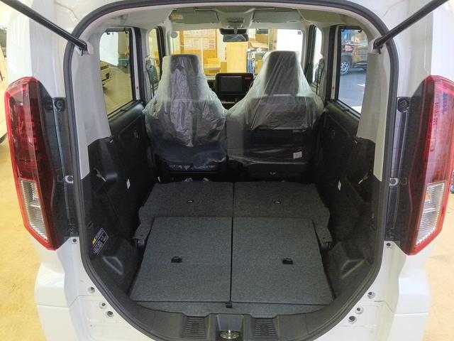 スペーシア ハイブリッドＸ　セーフティプラスパッケージ装着車　届出済未使用車　４ＷＤ　衝突軽減ブレーキ　両パワースライドドア　シートヒーター　ミラーヒーター　アイドリングストップ　誤発進抑制装置　横滑り防止装置　クルコン（12枚目）