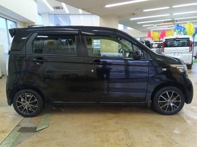 N-WGN Gコンフォートパッケージ 4WD 衝突軽減ブレーキ スマートキー 運転席助手席エアバック 前席シートヒーター ABS ベンチシート BTオーディオ メモリナビ フルセグTV アイドリングストップ オートライト リアカメラ 禁煙(6枚目)