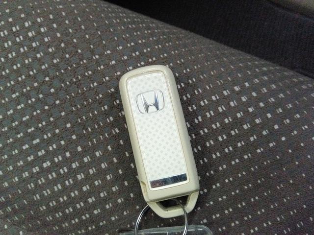 N-WGN Gコンフォートパッケージ 4WD 衝突軽減ブレーキ スマートキー 運転席助手席エアバック 前席シートヒーター ABS ベンチシート BTオーディオ メモリナビ フルセグTV アイドリングストップ オートライト リアカメラ 禁煙(21枚目)