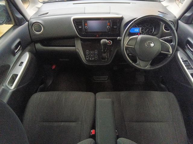 デイズルークス ハイウェイスター　Ｘ　４ＷＤ　衝突軽減ブレーキ　Ｂｌｕｅｔｏｏｔｈ音楽　全周囲モニタ　両側スライド片側電動ドア　スマ－トキー　ＥＳＣ　ナビ＆ＴＶ　　Ｂカメラ　ｉストップ　シートヒーター　ＥＴＣ　ＤＶＤ再生可能（2枚目）